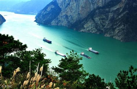 长江三峡瞿塘峡，巫峡和西陵峡三段峡谷 每日头条