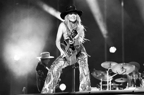 Lainey Wilson Announces 2024 Tour Stop In Evansville