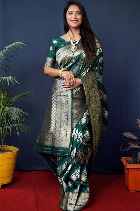 Woven Jacquard Banarasi Silk Saree In Green Ucchal Fashion