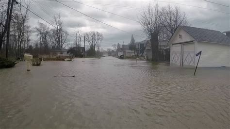 Lake Erie April 13 2020 Storm Teaser Two Youtube