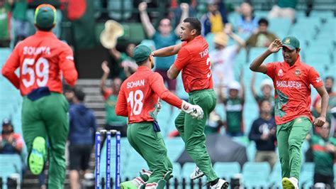 South Africa Opts To Bat Against Bangladesh