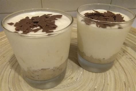 Bicchieri Di Crema Al Mascarpone E Biscotto Manjoo