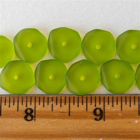 14mm Wavy Rondelle Lime Green 10 Beads Funkyprettybeads