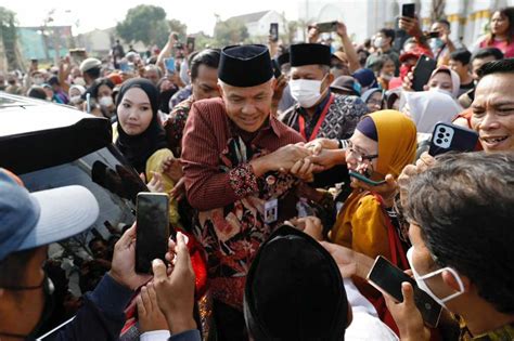 Usai Hadiri Peresmian Ganjar Pranowo Berharap Masjid Raya Sheikh Zayed