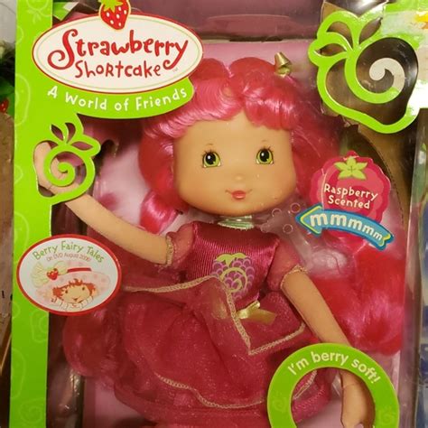 Strawberries Shortcake Toys Vintage Strawberry Short Cake Doll