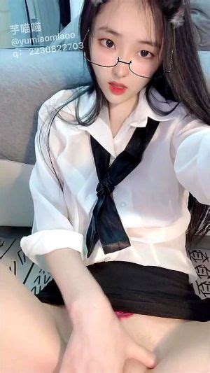 Watch 国产漂亮小姐姐沙发近景抠穴清晰高 Yumiaomiao Yumiaomiaoo 国产 Porn SpankBang