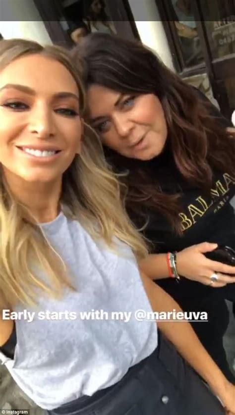 Nadia Bartel Flaunts Slender Figure In Favourite Bikini Daily Mail Online