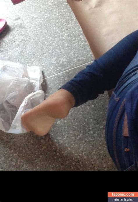 Candid Feet Aka Candidsexyfeet Nude Leaks OnlyFans Faponic