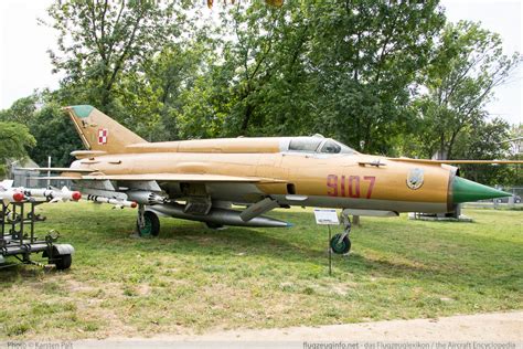 Mikoyan Gurevich Mig Mf Polish Air Force Registrierung