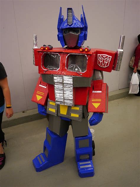 Cardboard And Duct Tape Optimus Prime At Montreal Comic Con