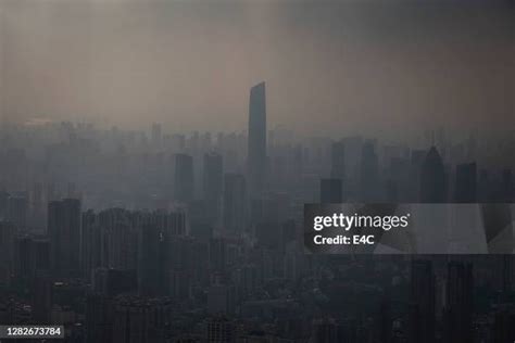 996 Wuhan Skyline Stock Photos, High-Res Pictures, and Images - Getty ...