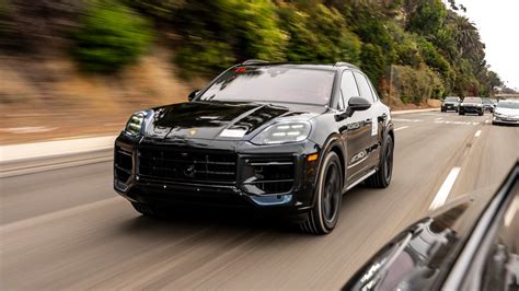 Porsche Cayenne 2023 Facelift First Drive Drive