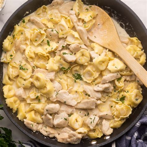 Chicken Tortellini Alfredo One Pan The Recipe Rebel