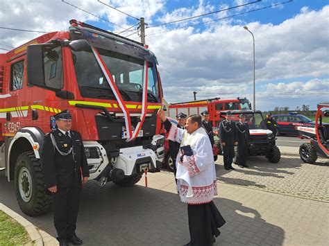 Włączenie jednostki OSP do KSRG oraz przekazanie pojazdów i sprzętu dla