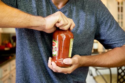 How To Open A Jar 6 Tricks For Prying Open Even The Most Stubborn Lids