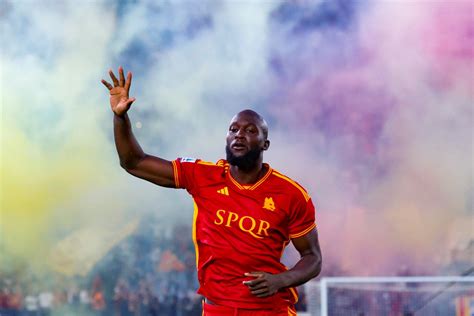 Roma Blitz Tifosi Dell Inter Striscione Shock Contro Lukaku Foto