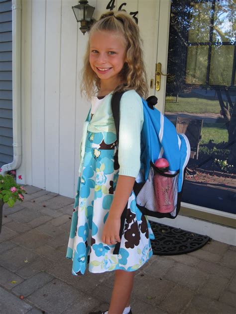 Katie Megan Jessica Katies First Day Of Third Grade