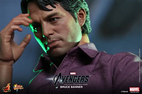 Preorders Hot Toys Mms229 The Avengers 1 6th Scale Bruce Banner Collectible Figure