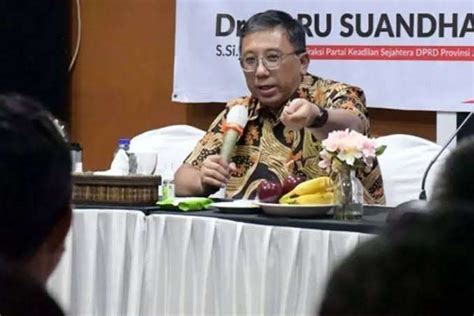 Pengiriman Sampah Ke Tpa Sarimukti Ditahan Kang Haru Ini Bukan Solusi