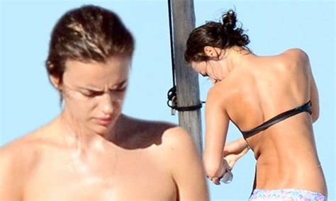 Irina Shayk Shows Off Pert Bottom In Rather Revealing Bikini In Mexico