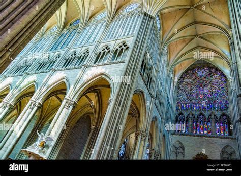 The interior of Amiens Cathedral, France Stock Photo - Alamy