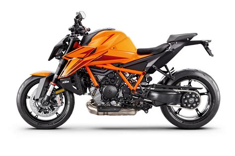 Motorrad Vergleich KTM 1390 Super Duke R 2024 Vs KTM 1290 Super Duke R