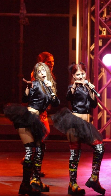 Pin De Rebelde Way En Fotos Del Elenco Erreway Celebridades Bonitos