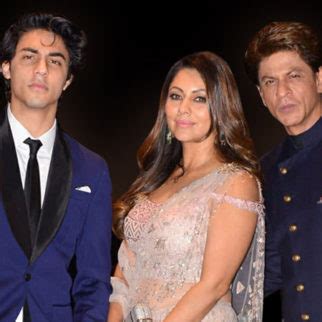 Shah Rukh Khan Wishes Aryan Khan The Best For His Directorial Debut