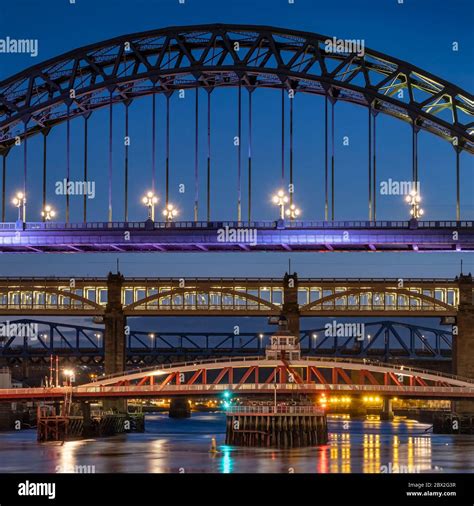 The Tyne Bridge, High Level Bridge and River Tyne at night, Newcastle ...