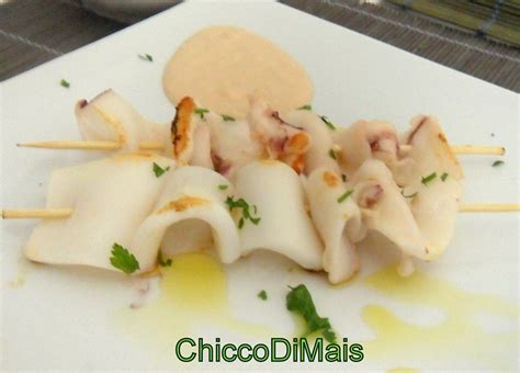 Spiedini Di Calamari Con Salsa Rosa Ricetta Di Pesce