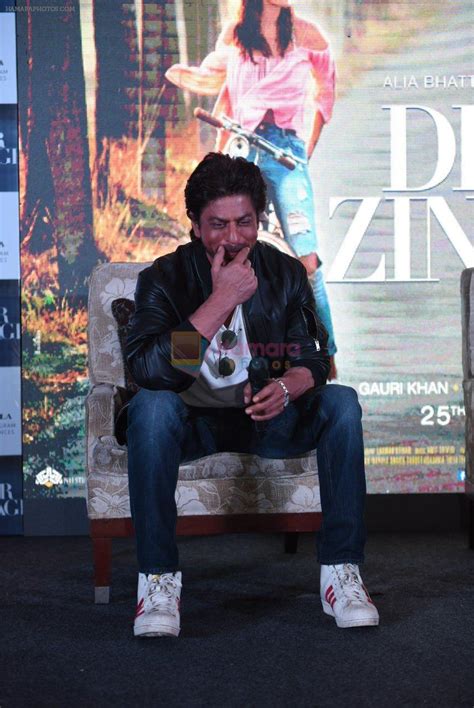 Shahrukh Khan At Dear Zindagi Press Meet On 22nd Nov 2016 Shahrukh