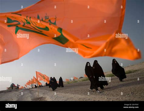 Martyrs Memorial Iraq Hi Res Stock Photography And Images Alamy