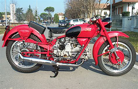 MOTO GUZZI FALCONE moto anni 50 e 60 qui con curiosità VIDEO FOTO