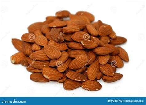 The Almond (Prunus Amygdalus, Prunus Dulcis), Native in Iran, Contains Many Nutrients and ...