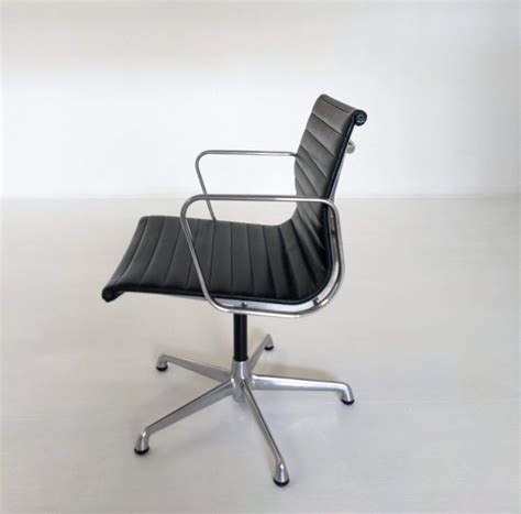 Charles Eames Ray Eames ICF Office Chair EA 108 Catawiki