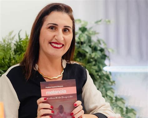 Empresária Camila Silveira lança o livro Metanóia histórias