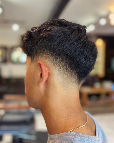 17 Best Low Taper Fade Hair Looks For Men To Look Sharp And Clean Low Skin Fade Low Skin Fade