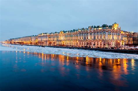 Tour at the Hermitage Museum in Russia | viviTravels