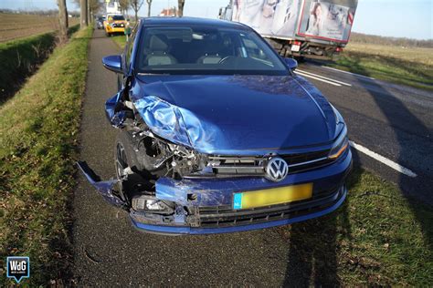 Blikschade Na Kop Staart Botsing Op N Bij Baexem