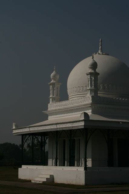 Murshid Quli Khan Gets The Bengal Diwani Lalbagh Murshida Flickr