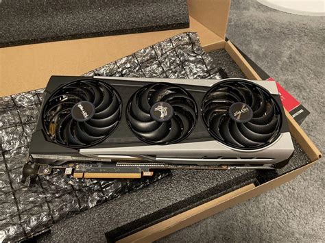 Sapphire 6700xt GPU NITRO+ AMD Radeon™ RX 6700 XT, Computers & Tech ...