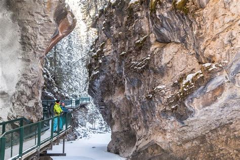 2023 Johnston Canyon Icewalk From Banff