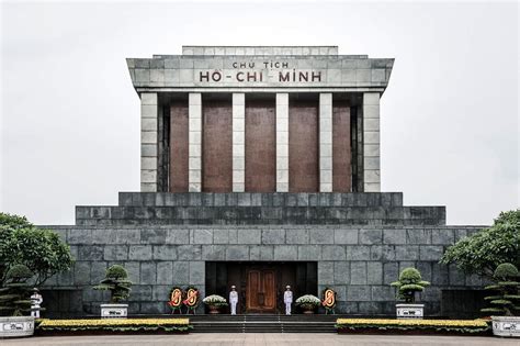 Ho Chi Minh mausoleum in Hanoi (Opening hours and times) - Hanoi ...