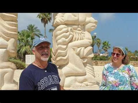 Monumento En Yaffo Tel Aviv Con Mi Amigo Sergio Bacari Desde Israel