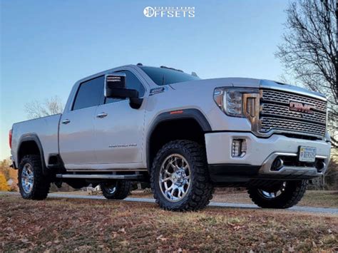 2020 GMC Sierra 2500 HD With 20x9 Hostile Rage And 35 12 5R20 Gladiator