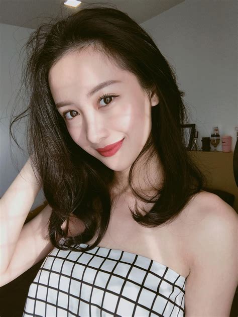 Nhan sắc hiện tại của những hot girl Việt được mệnh danh cô bé trà sữa
