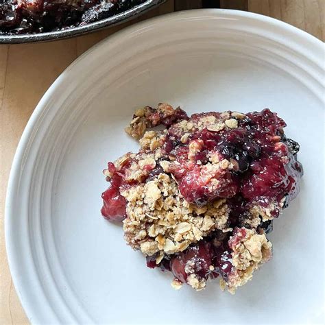 Easy Cast Iron Skillet Cherry And Berry Crisp Cooking With Our Csa