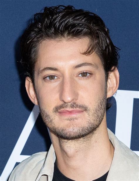 Pierre Niney Lacteur Cr E Un Malaise En Voquant Pierre Palmade