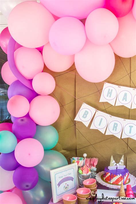 How To Decorate With Non Helium Balloons Leadersrooms