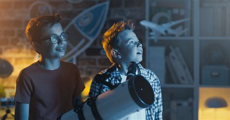 Get The Telescopes Ready NASA Announced That This Friday Is The MILF Moon